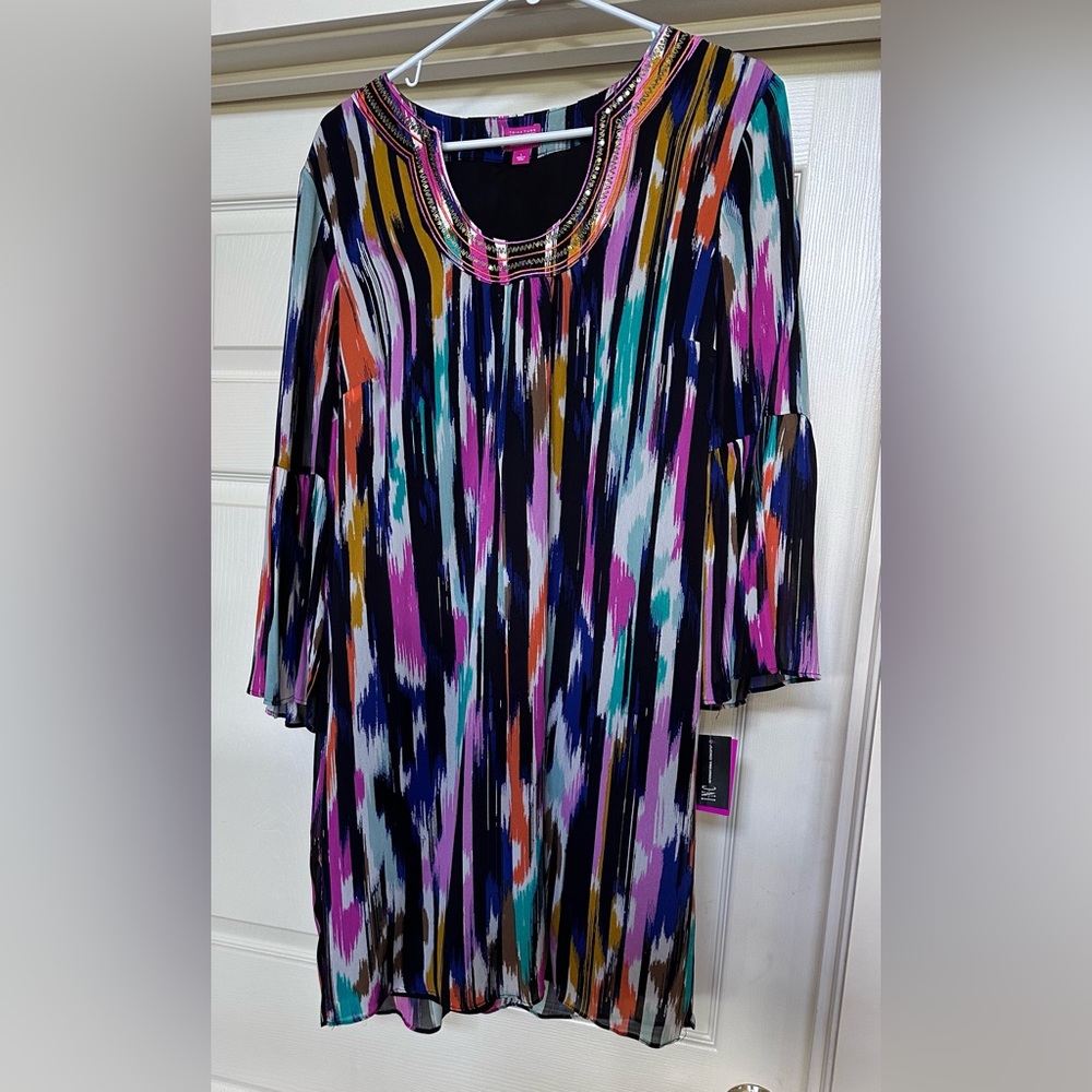 New with tags. Trina Turk lined dress, bell sleeves, sequins. 10-12 fits great.
